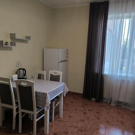 Apartments Domovik Мостова 5 Кв 37 Mukacheve Exterior photo